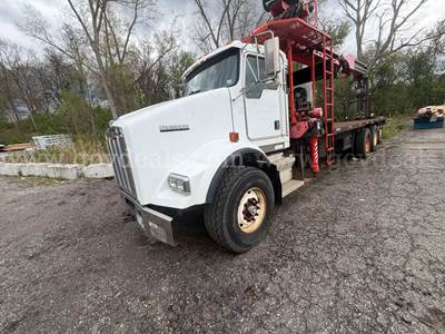 Fassi F390SE Drywall Crane Mtd on 2002 Kenworth T800 Tri/A Boom Truck
