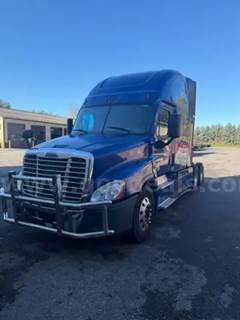 2018 Freightliner Cascadia 125