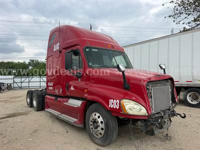 2012 FREIGHTLINER STICK SHIFT