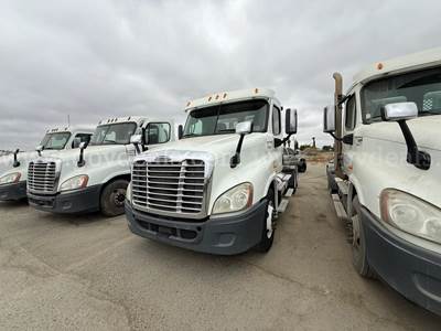 2014 Freightliner Cascadia T/A Truck Tractor