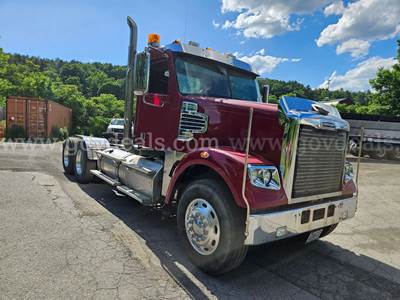 2014 Freightliner Coronado SD
