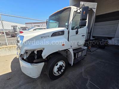 2019 Hino S/A Cab & Chassis