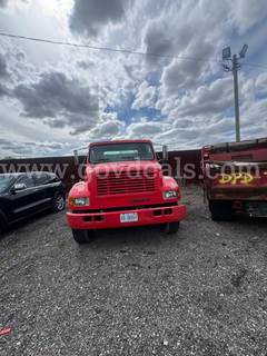 2000 International 4900
