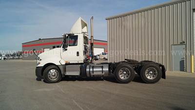 2016 International Prostar+ T/A Day Cab Truck Tractor