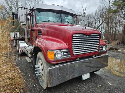 2003 Mack CV713 Granite Tandem Axle Day Cab