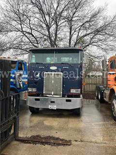 2000 Peterbilt 362.  ***COE****. CABOVER