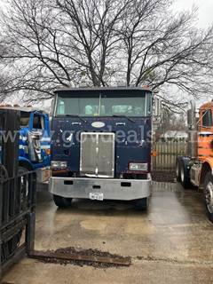 2000 Peterbilt 362.  ***COE****. CABOVER