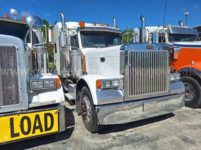 2007 Peterbilt 379 T/A Sleeper Truck Tractor