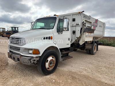 2007 Sterling Acterra Feed Mixer Truck