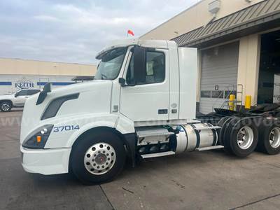 2018 Volvo VNL
