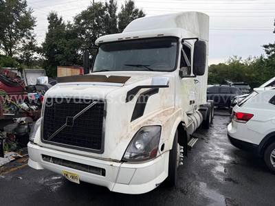 2006 Volvo VNL