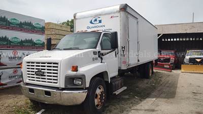 2005 Chevrolet Kodiak C7000 S/A Box Truck