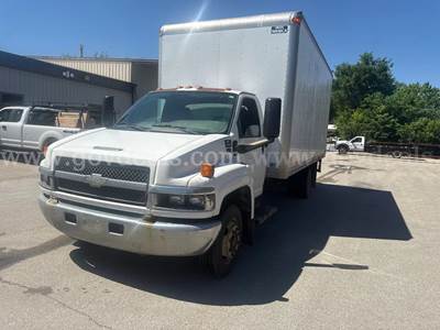 2006 Chevrolet C5500 S/A Box Truck
