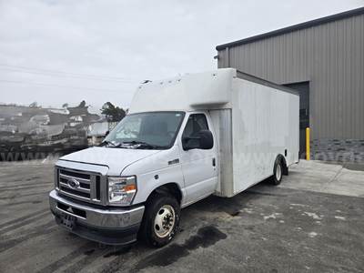 2020 FORD E-350 Van