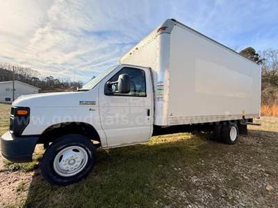 2016 Ford Econoline Box Truck