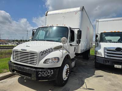 2014 Freightliner M2 106 S/A Box Truck