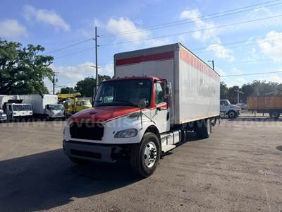 2016 Freightliner M2 106 S/A Box Truck