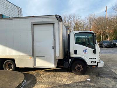 2007 GMC W35042 Box Truck