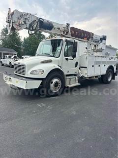 2011 FREIGHTLINER M2 106 DIGGER DERRICK