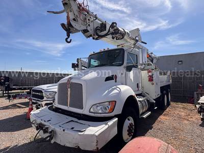 2012 Kenworth T3 6x6 Terex C6060 Digger Derrick Truck