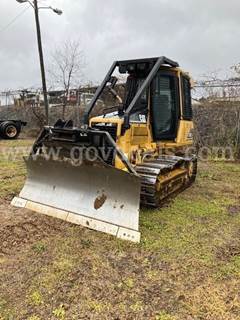 2005 Caterpillar D4G Dozer