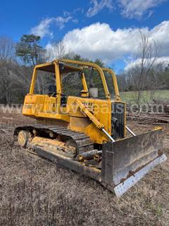 john deere 750B dozer