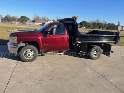 2013 Chevrolet 3500 Dump Truck