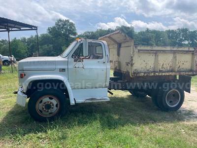 Chevrolet Dump Truck