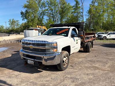 2015 Chevrolet Silverado 3500 HD 4x4 Flatbed Dump Dually