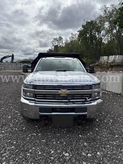2015 Chevrolet Silverado 3500HD - 11.5 Knapheide Dump Bed With Folding Sides Work Truck Long Box 4WD
