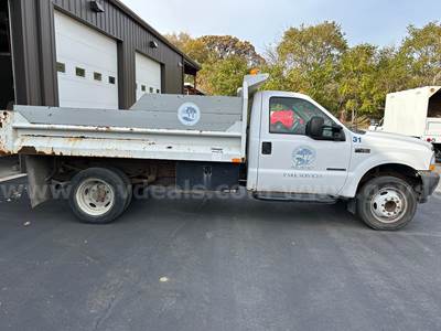 2002 Ford F-450 Dump Truck