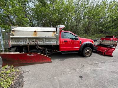 2017 Ford F-550 w/ Plow & Salt Spreader