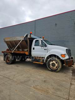 2005 Ford F-750