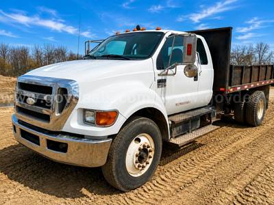 2008 Ford F-750 SuperCab 2WD DRW