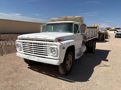 1970 Ford F-612 S/A Dump Truck-Inoperable