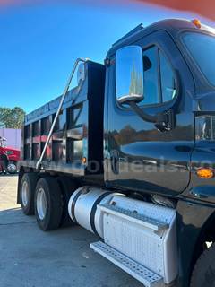 2018 Freightliner Cascadia 125