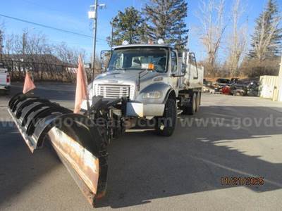 2004 Freightliner M2 106 Dump/Plow Truck - TANDEM, 6.4L L6 MB DIESEL
