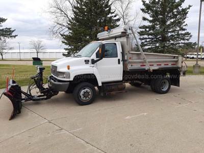 2009 GMC C5500 Dump Truck