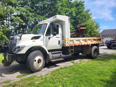 2008 International 7400 CONVENTIONAL CAB, 7.6L L6 DIESEL, Thiele Dump Body Viking 10 Foot Snow Plow