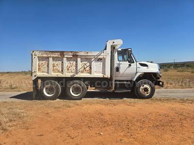 2013 International 7400 Dump Truck