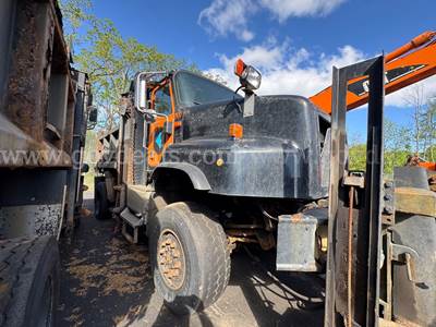 2004 International 5600 Dump Truck