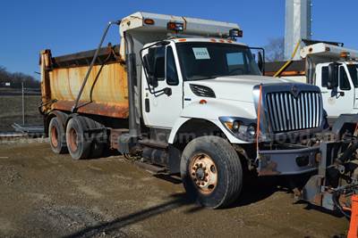 2009 International WorkStar 7400 Dump Truck