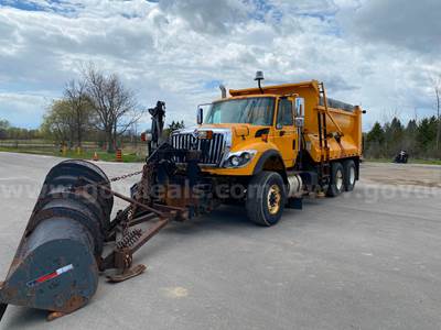 2009 International WorkStar 7600 Dump Truck with Snow Plow