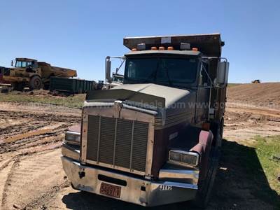 1993 Kenworth T800