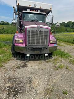 1999 Kenworth T800 Dump Truck