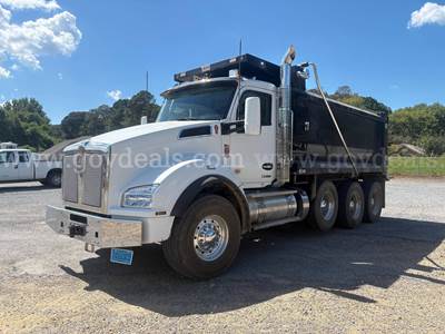 2026 Kenworth T880 Dump Truck