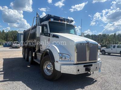 2026 Kenworth T880 Dump Truck