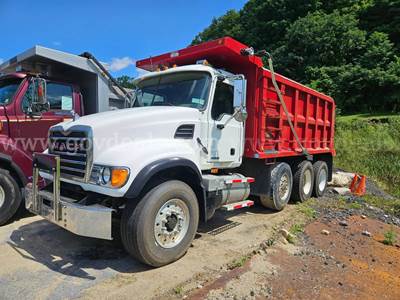 2007 Mack CV713 Granite Tri Axle Dump