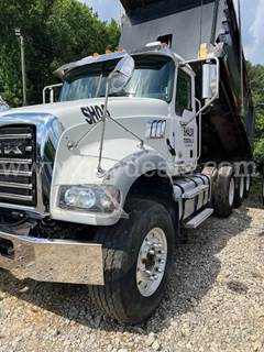 Mack 2017 Allison Dump truck