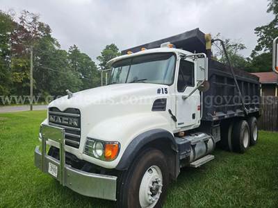 2005 Mack CV713 Granite T/A Dump Truck